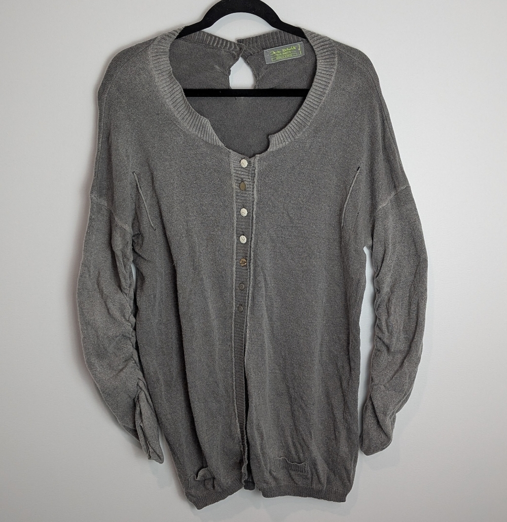 Elisa Cavaletti Asymmetrical Button Front Sweater L Lagenlook Gray Distressed
